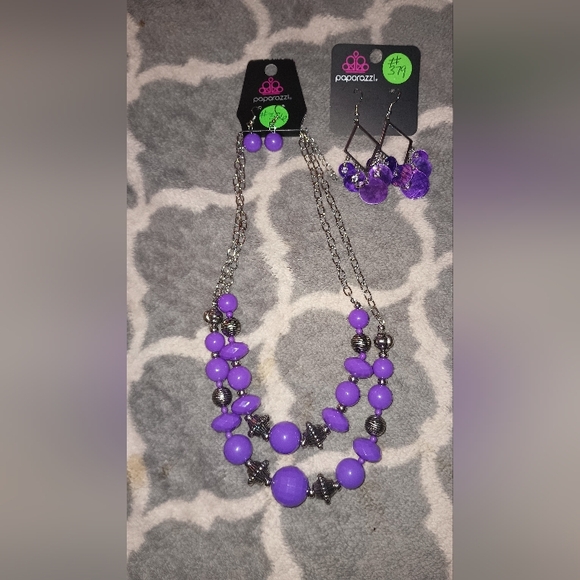 NECKLACE WITH EARRINGS & MATCHING BRACELET SET - Picture 1 of 1